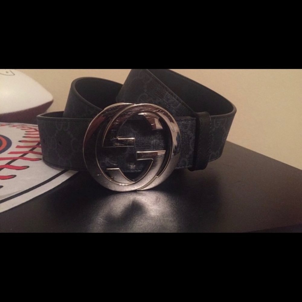 Gucci belt